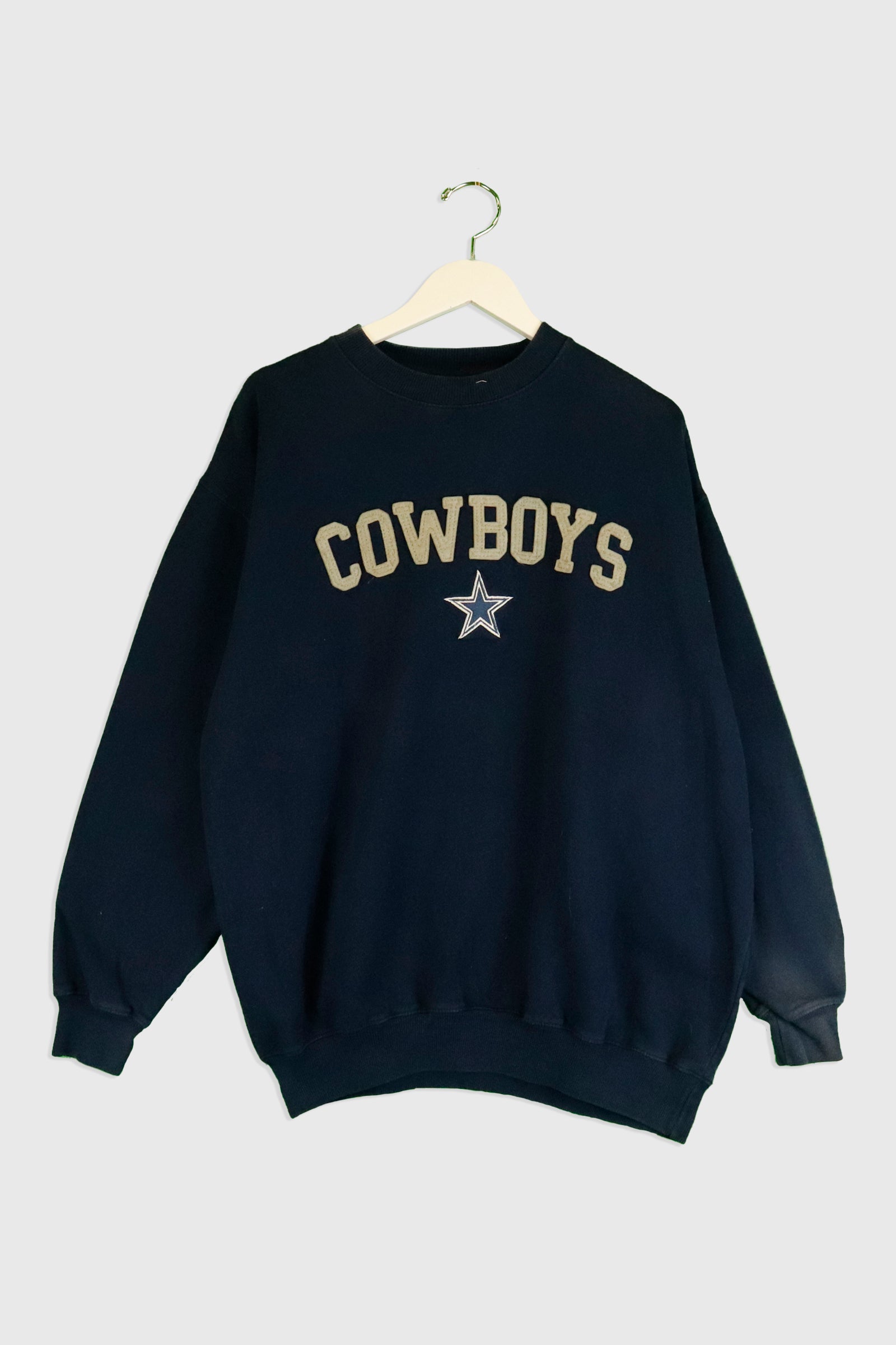 Vintage NFL Dallas Cowboys Embroidered Felt Font And Logo Sweatshirt – F As  In Frank Vintage