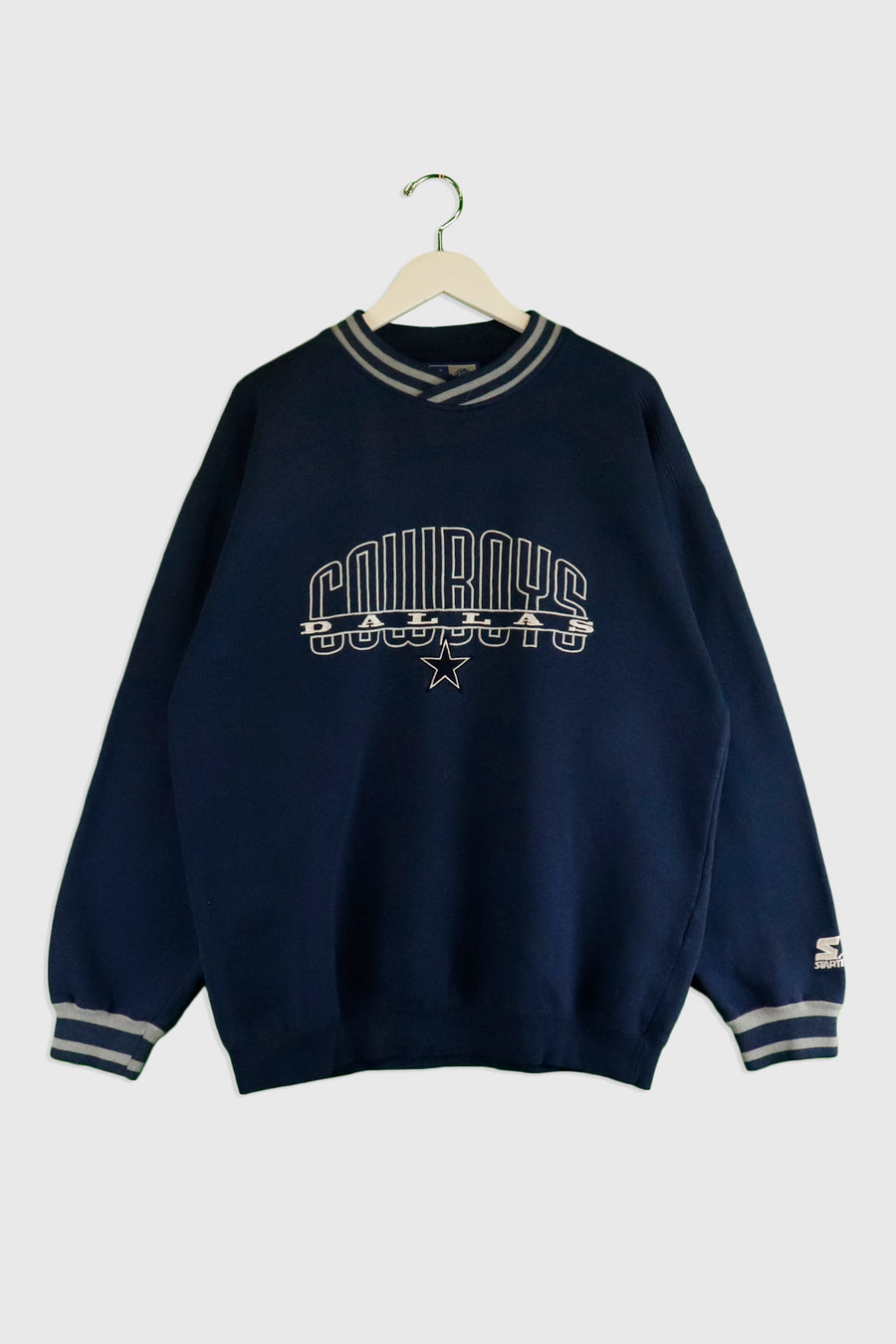 Vintage Embroidered Dallas Cowboys Sweatshirt 