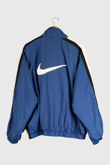 DAYCHILD VINTAGE & GOODS - ✷ Vintage Nike '70s Sportswear Polo shirt '80s  Oceania running shoes '90s U.S. national team soccer cap  ———————————————————————— Tel：(852) 64988208 2/F, 14 Yiu Wa Street Causeway  Bay